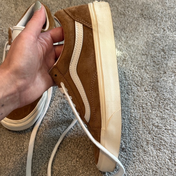 Vans Classic Brown Suede and White Womans Sneakers - Picture 9 of 10